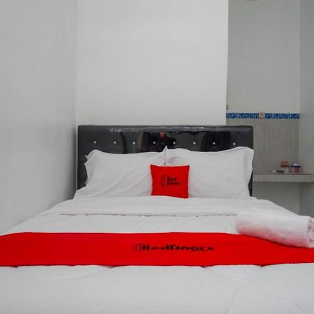 Reddoorz Near Universitas Semarang 2 Alastuwo Exterior photo