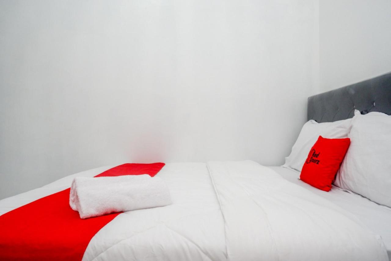 Reddoorz Near Universitas Semarang 2 Alastuwo Exterior photo