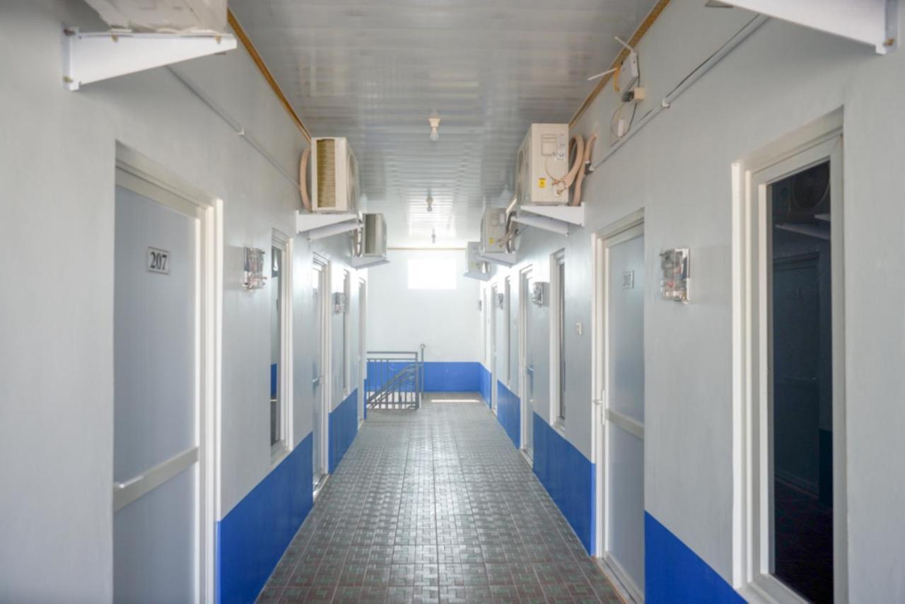 Reddoorz Near Universitas Semarang 2 Alastuwo Exterior photo
