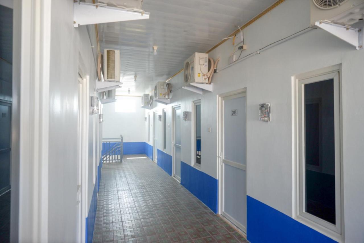 Reddoorz Near Universitas Semarang 2 Alastuwo Exterior photo