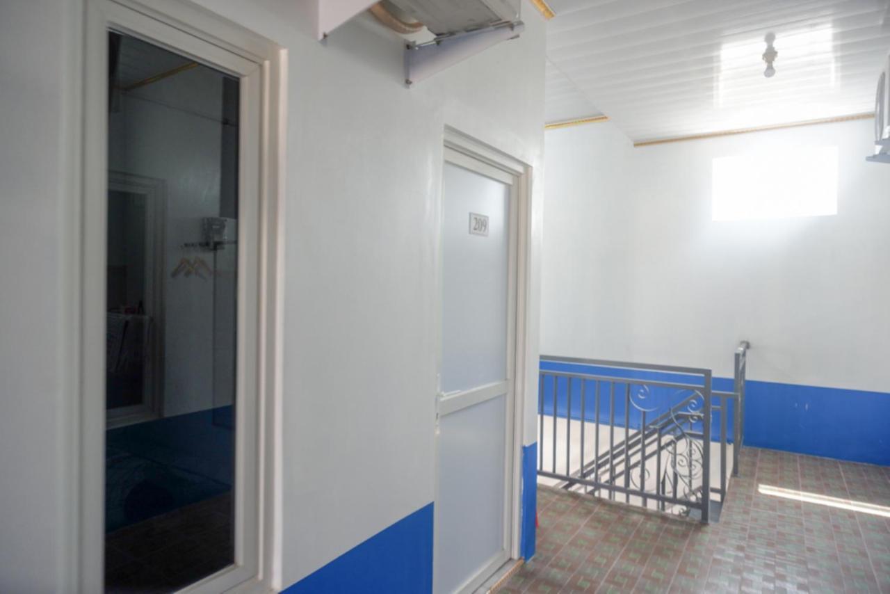 Reddoorz Near Universitas Semarang 2 Alastuwo Exterior photo